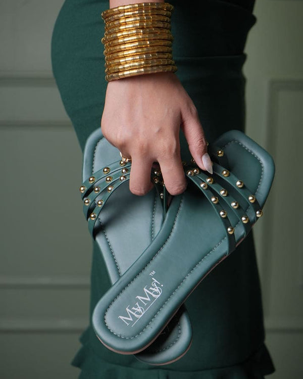 STUDDS TOE RING FLATS (50% OFF)