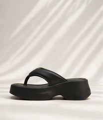 RESORT RISE LUNA