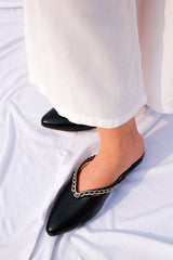 BLACK CHAIN MULES (60% OFF)