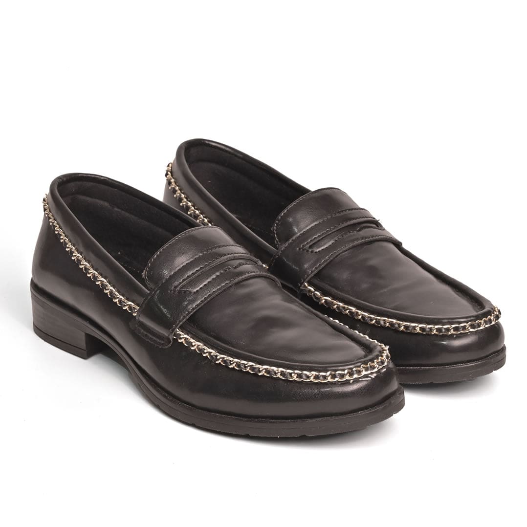 BLACK CHAIN LOAFER