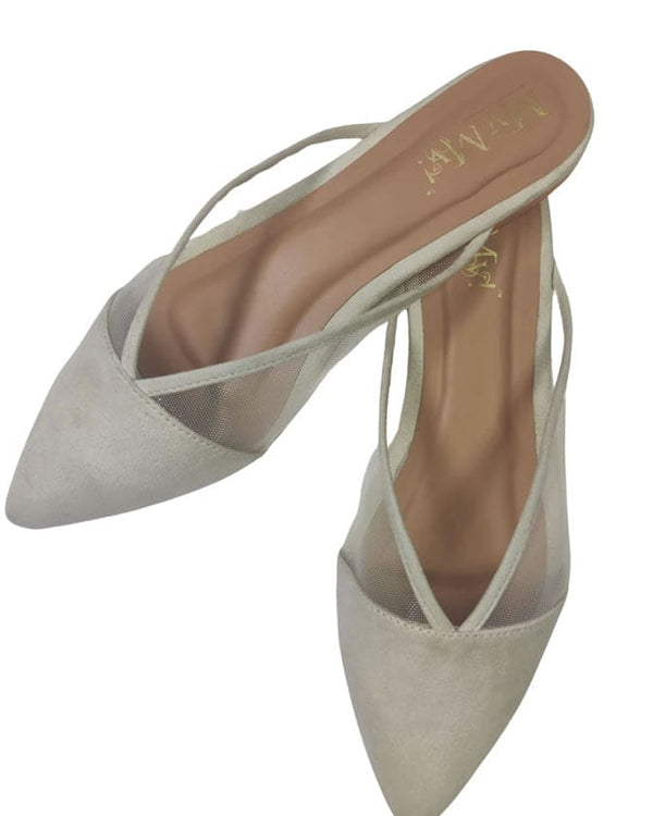 Velvet Dreams in Beige