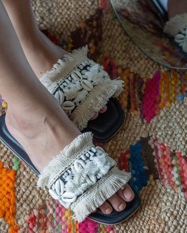 Boho Fringe Slide (43% OFF)