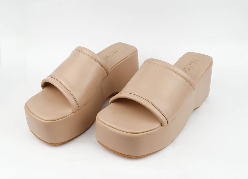 CHUNKY BEIGE PLATFORM SANDALS (10% OFF)