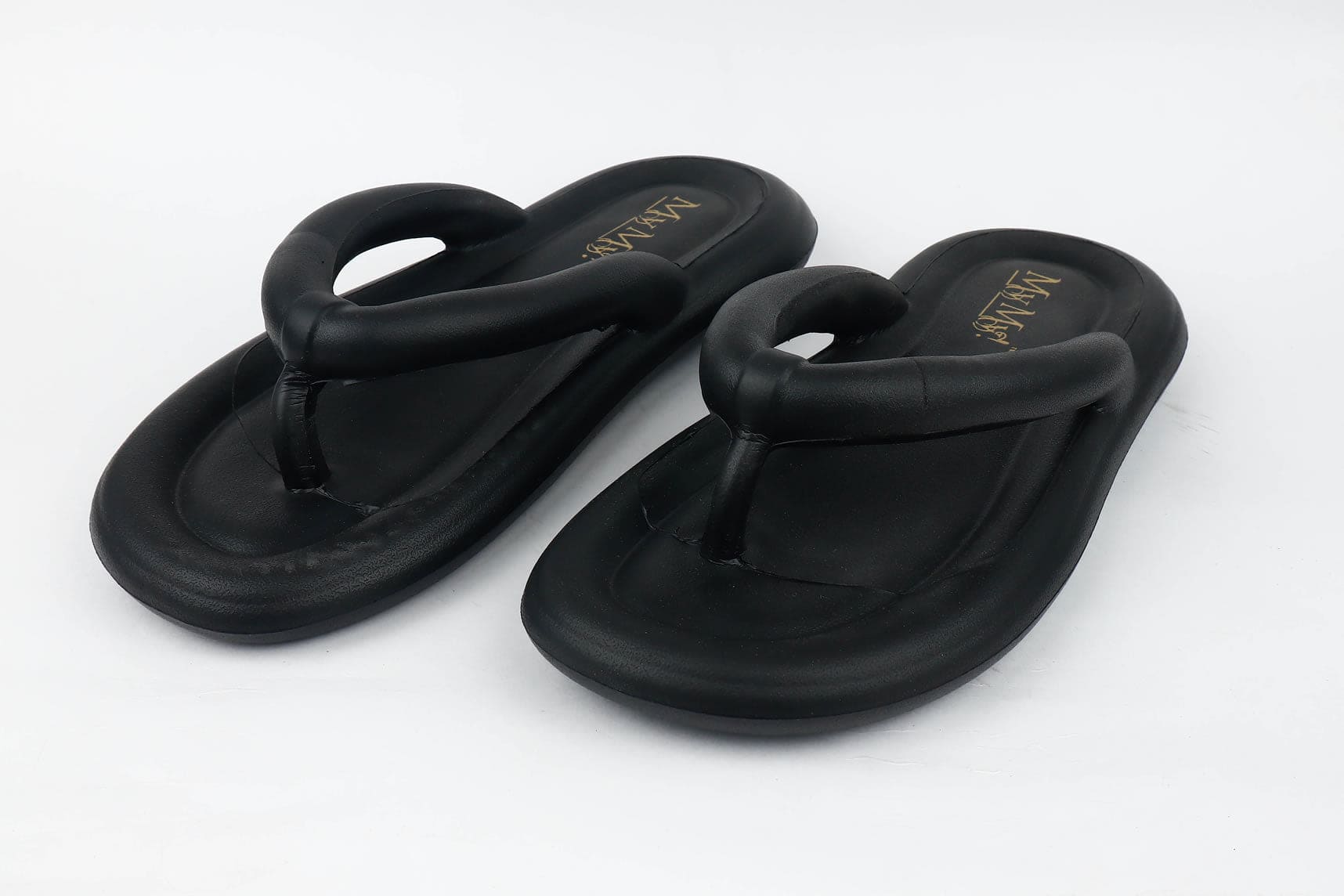 CLOUDYZZ SLIPPERS (BLACK)