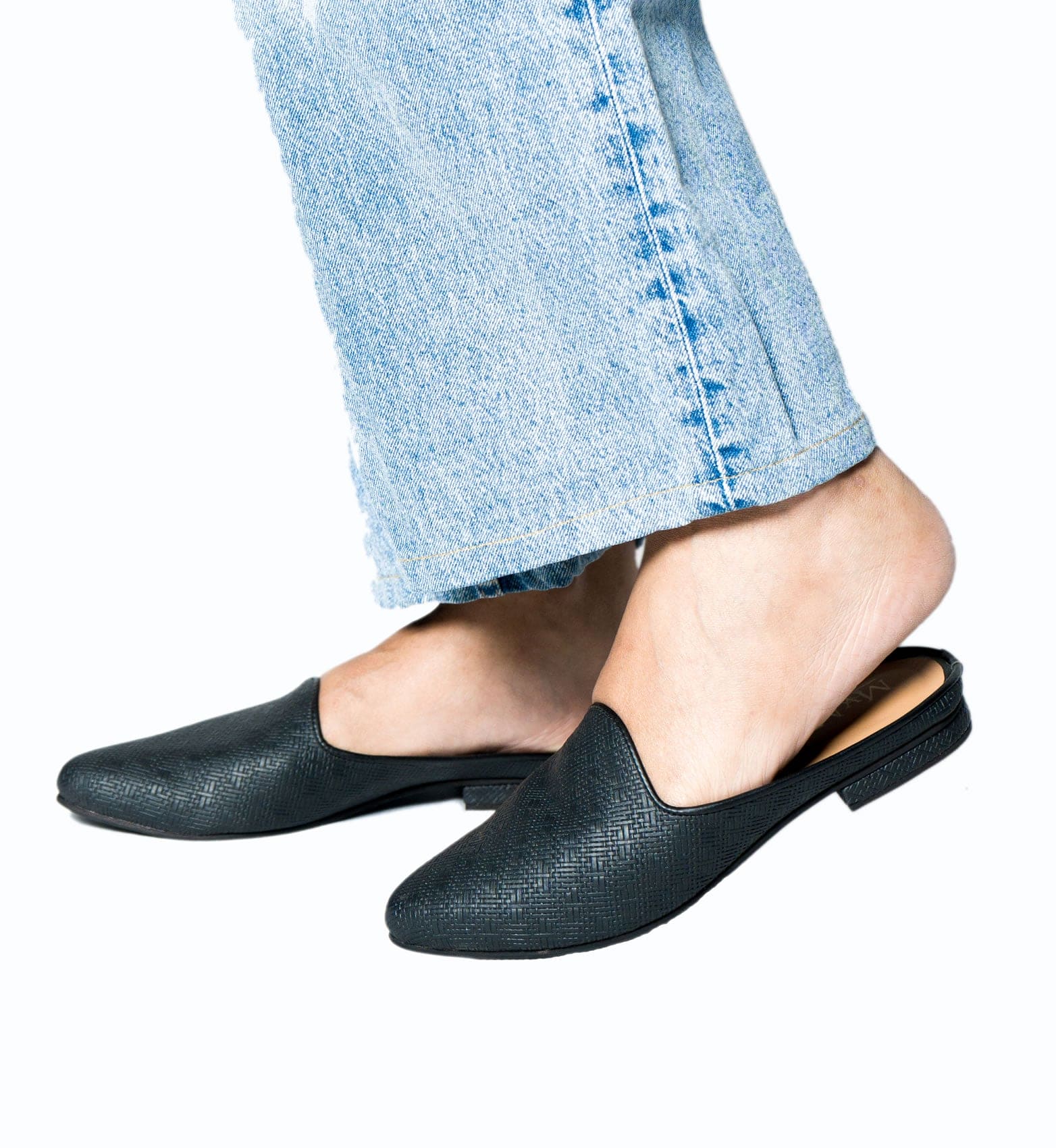 Fusion in Black Fusion in Beige