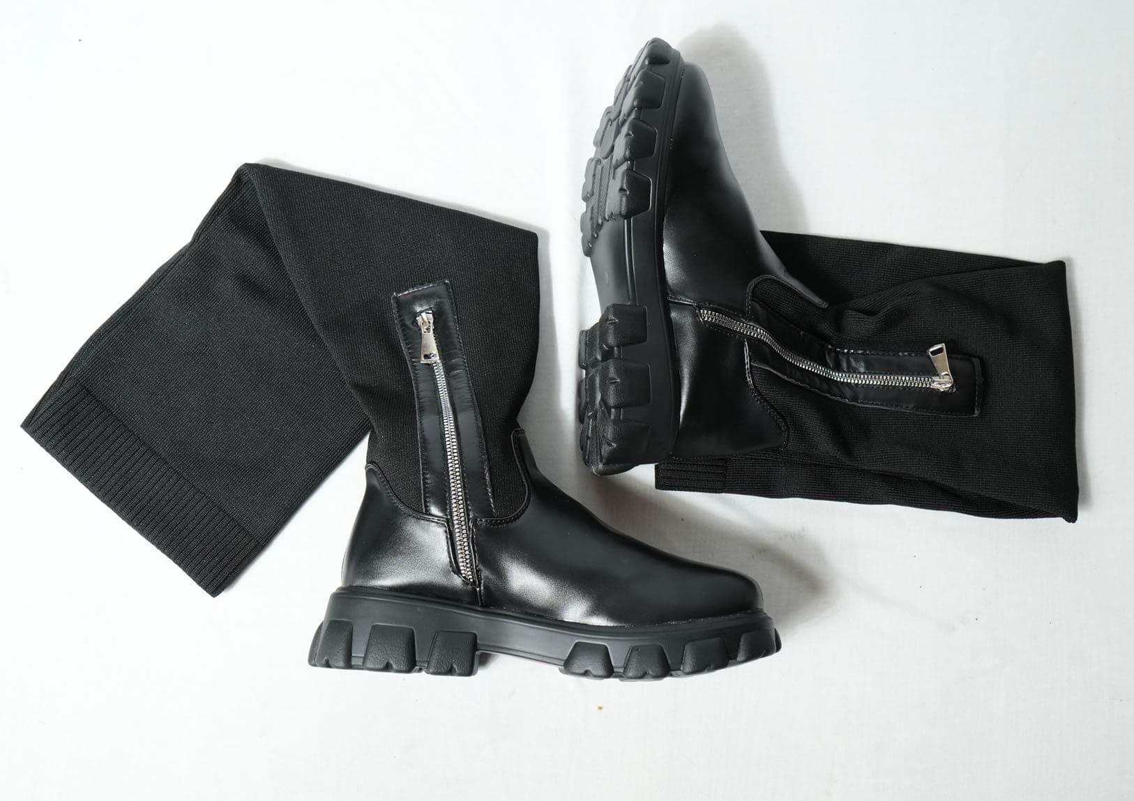 Knee high winter boots