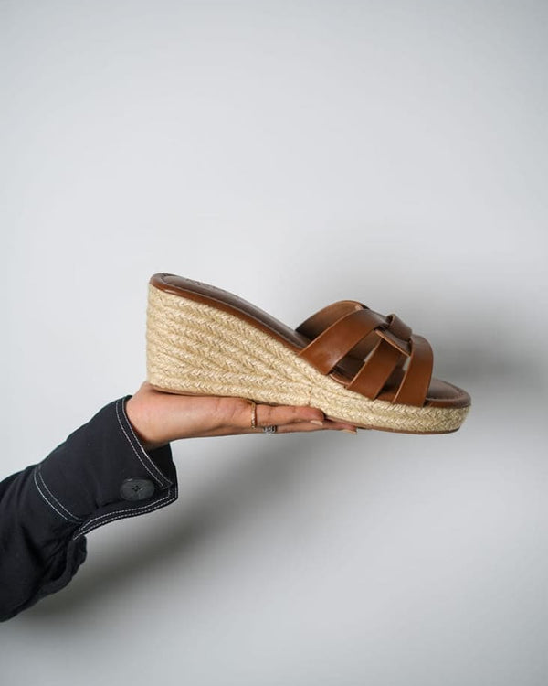 Knot ease wedge