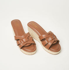 Knot ease wedge