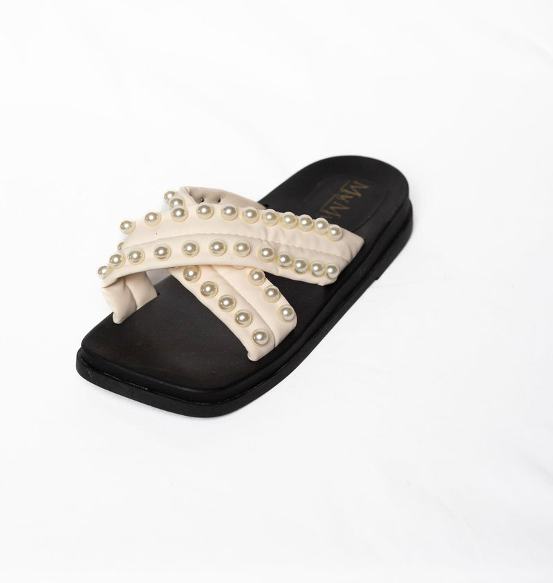 MYMY! PEARL ACCENT SANDALS (Beige) (40% OFF)
