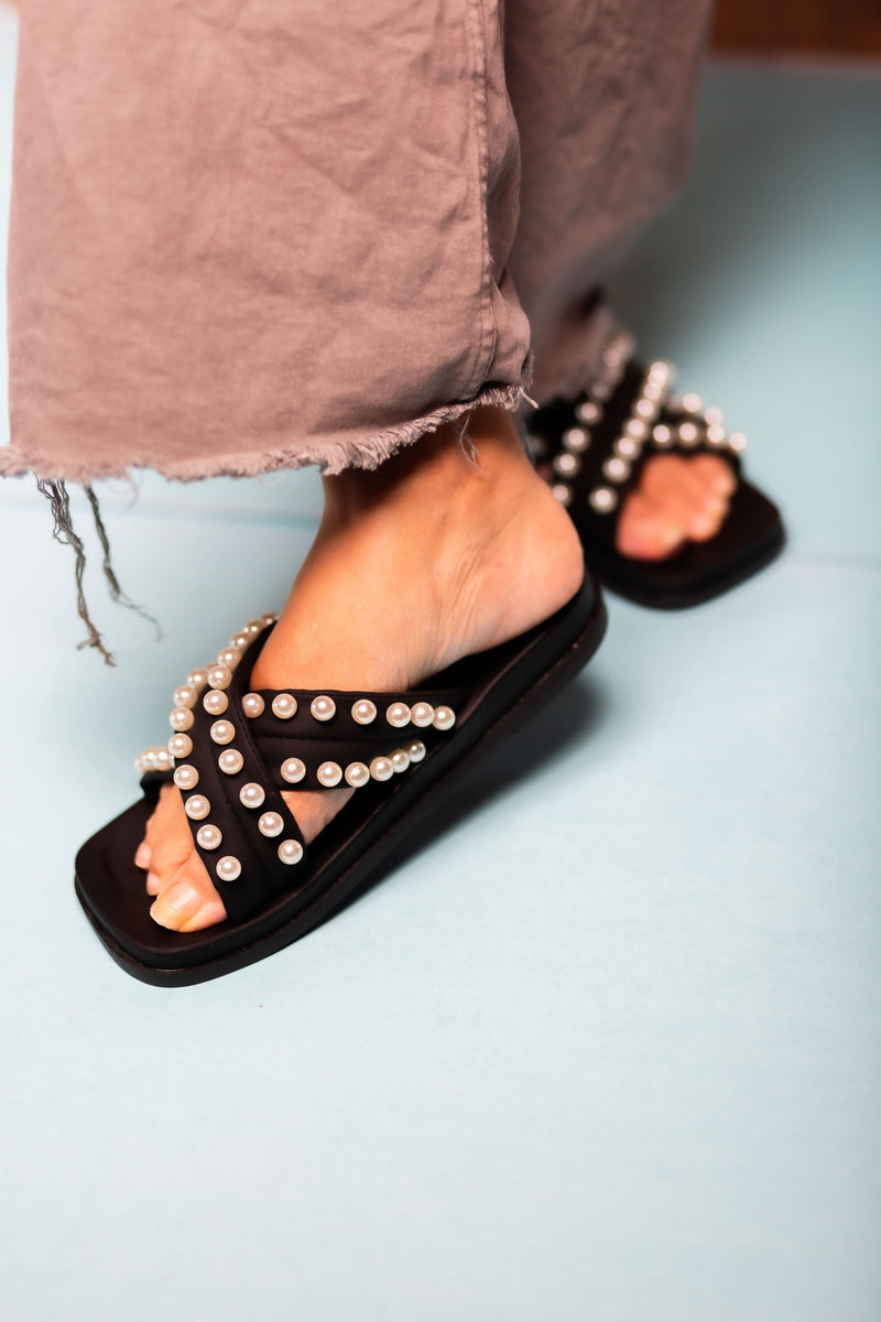MYMY! PEARL ACCENT  SANDAL (Black) (40% Off)