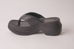 RESORT RISE LUNA