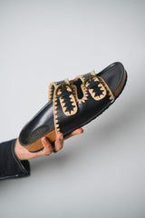 Urban flow black