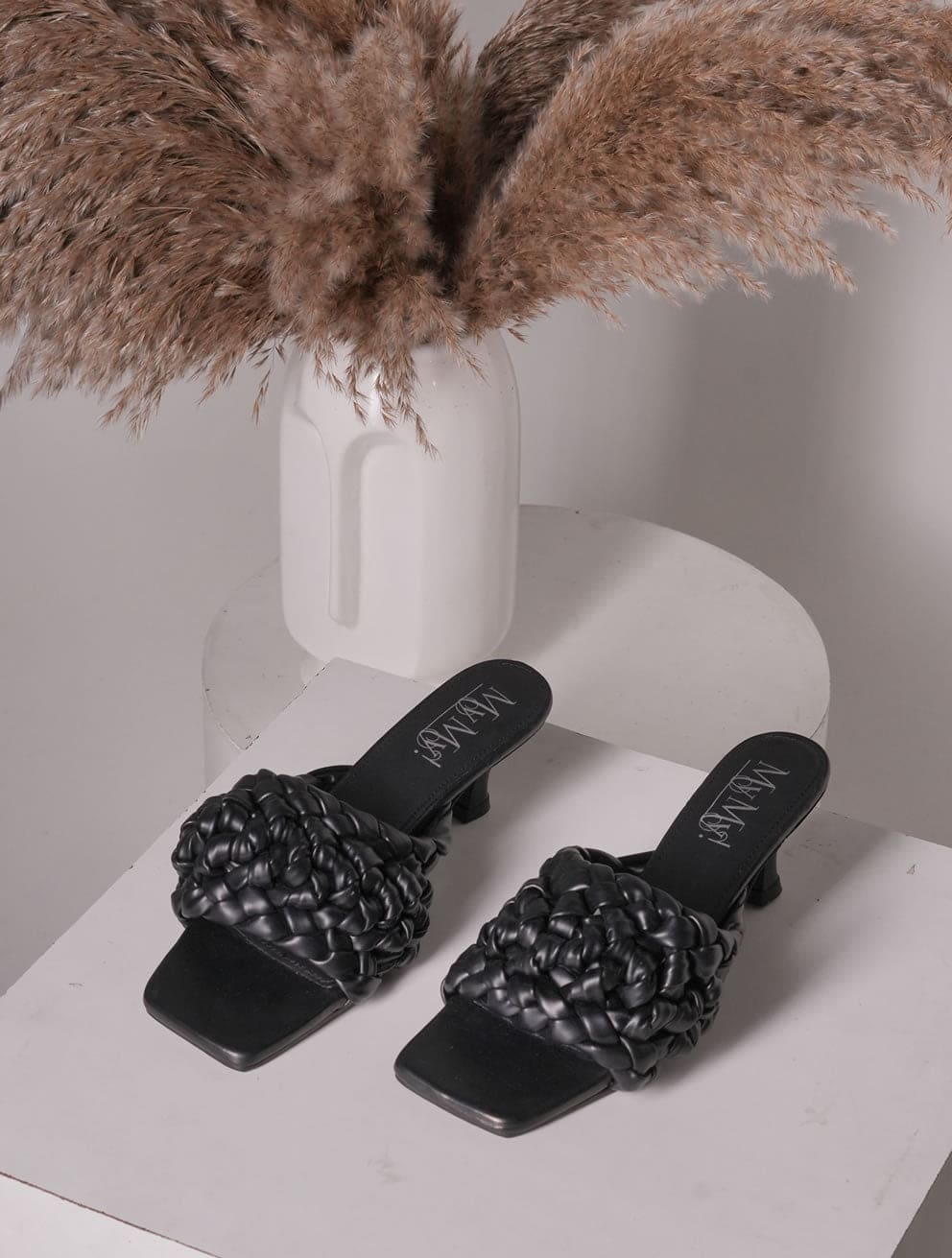 WOVEN WHIMSY (30% OFF)