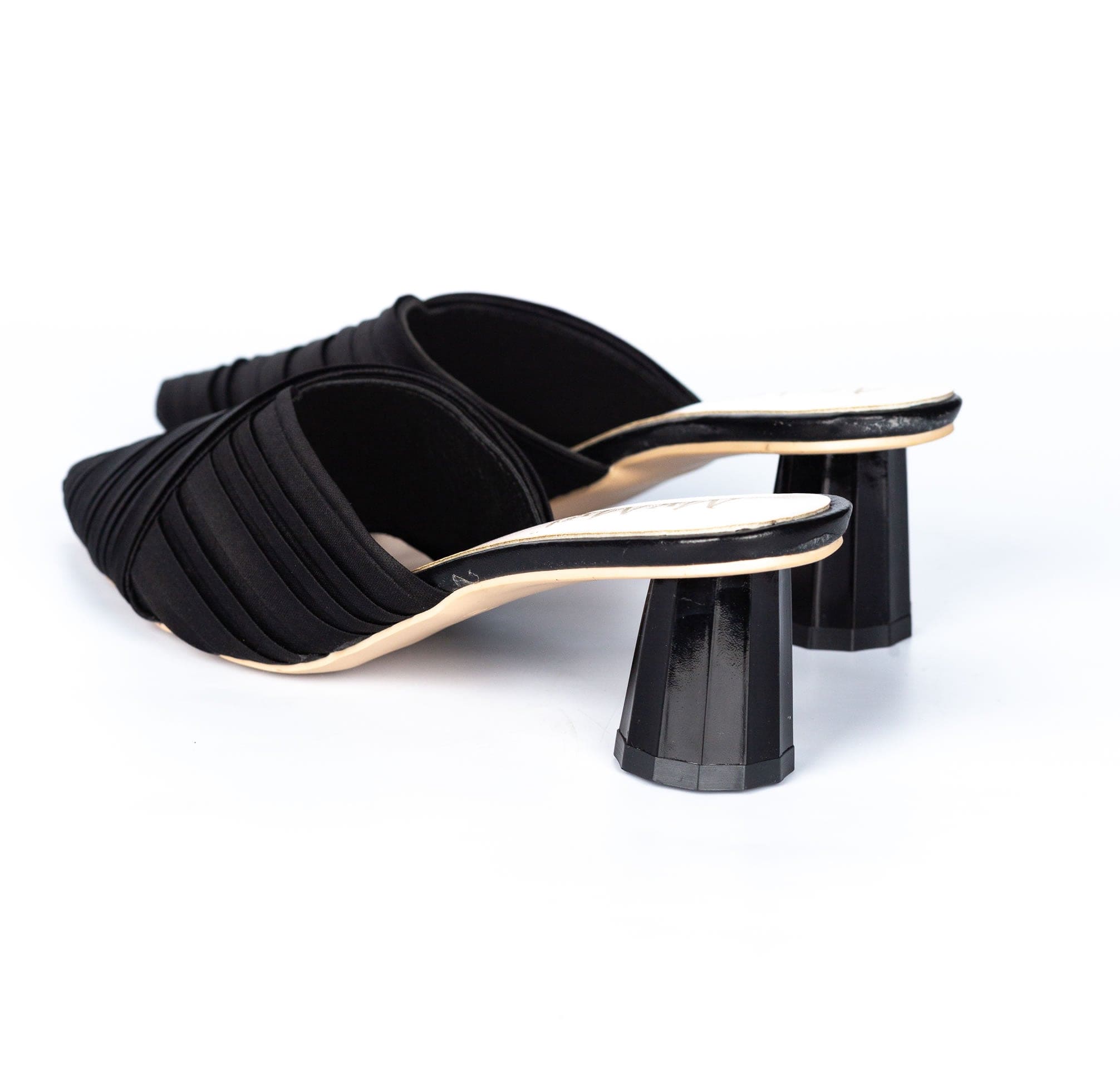 Cross Over Heels- black