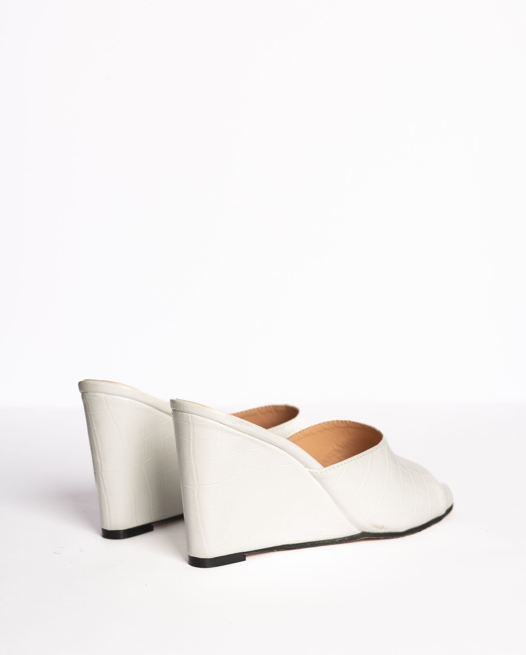 Classic Croco Mules