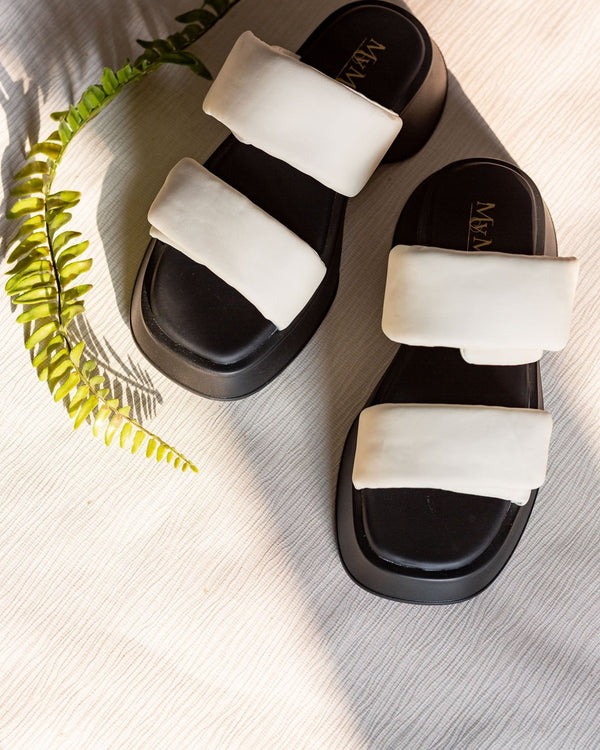 White platform slides